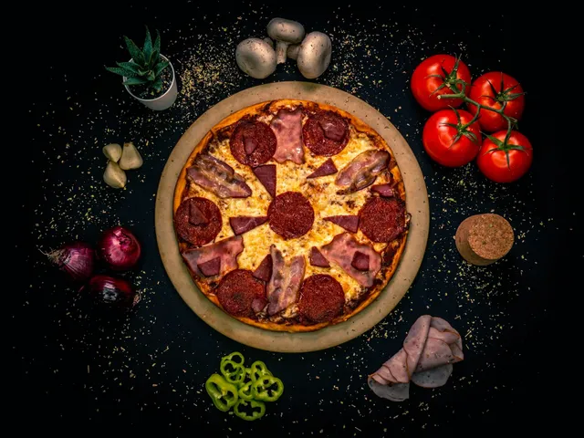 Húsimádó pizza Szolnok